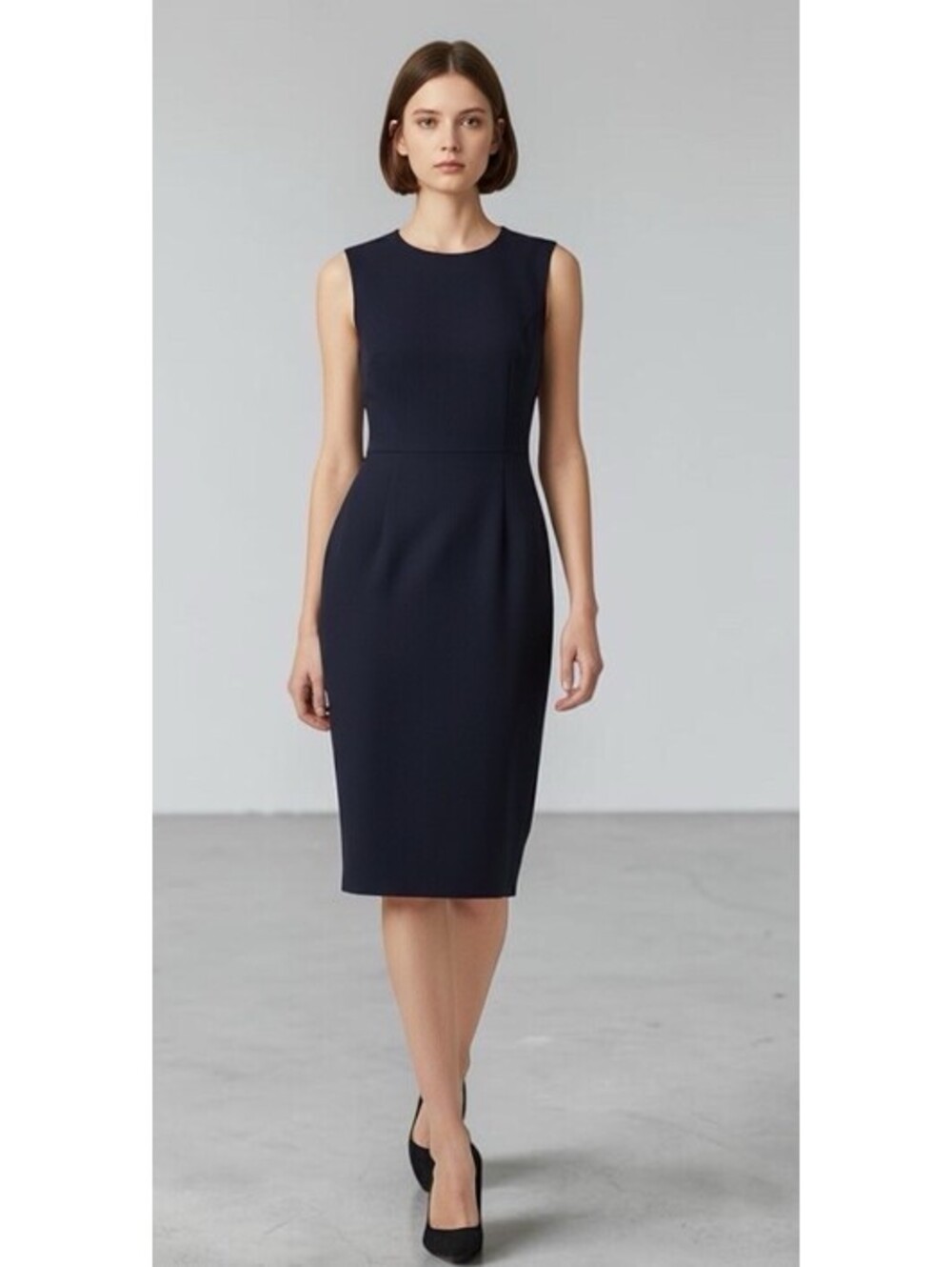 Adrianna Papell Size 8 NWT Black Sleeveless Pencil Dress Scoop Neck Stretch